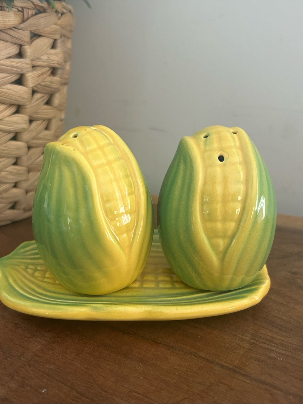 Vintage Ceramic Corn on the Cob Salt & Pepper  Shakers - Yellow/Green Farmhouse